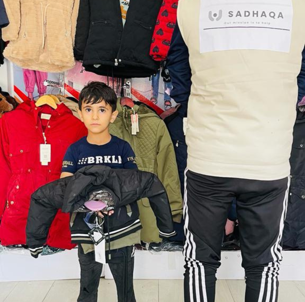 Sadhaqa Provides Winter Cloth for Gaza, Palastine.
